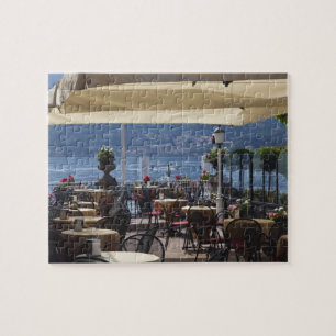Italien, Provinz Como, Bellagio. Seecafé.