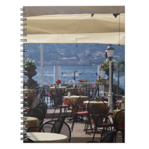 Italien, Provinz Como, Bellagio. Seecafé. Notizblock