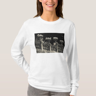 Italien, Provinz Lecco, Varenna. Seeseite T-Shirt