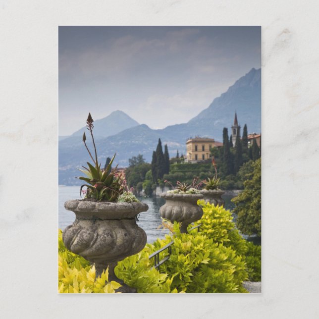 Italien, Provinz Lecco, Varenna. Villa Monastero,  Postkarte (Vorderseite)