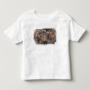 Italien, Sardinien, Bosa. Stadtblick mit Castello Kleinkind T-shirt