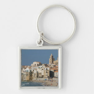 Italien, Sizilien, Cefalu, Stadtansicht mit Dom vo Schlüsselanhänger