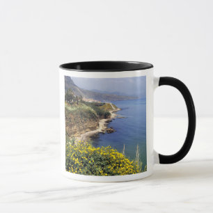 Italien, Sizilien. Die Nordküste Siziliens Tasse