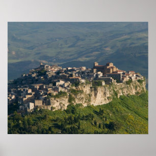 Italien, Sizilien, Enna, Calascibetta, Morning Vie Poster
