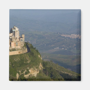 Italien, Sizilien, Enna, Stadtansicht von Rocca di Magnet
