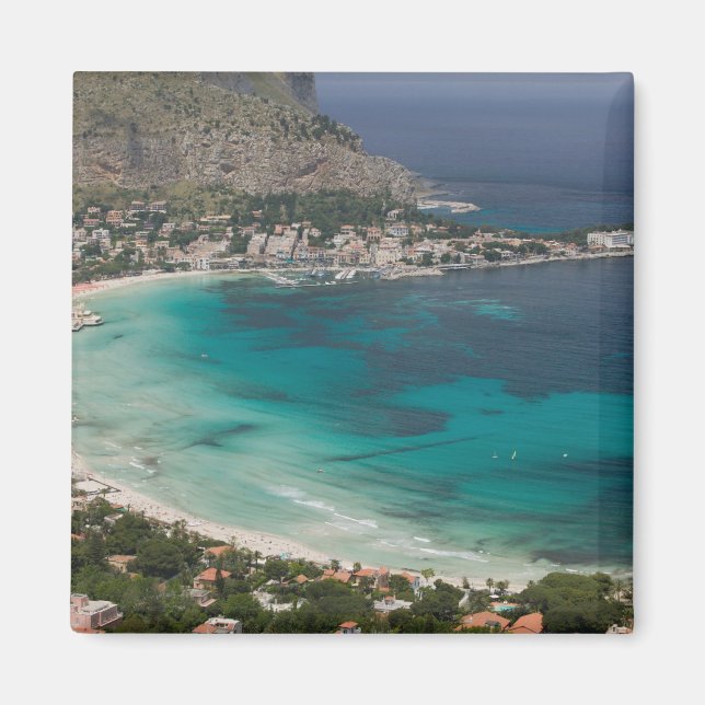Italien, Sizilien, Mondello, Aussicht vom Strand Magnet (Vorne)