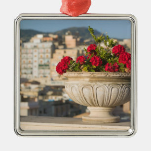 Italien, Sizilien, Termini Imerese, Ansicht & Blum Silbernes Ornament