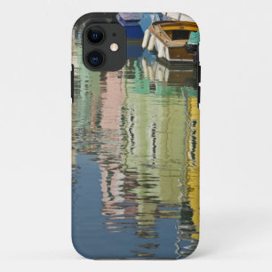 Italien, Venedig, Burano. Mehrfarbige Häuser entla iPhone 11 Hülle