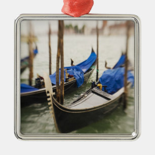 Italien, Venedig, Selektiver Fokus von Gondola in Silbernes Ornament