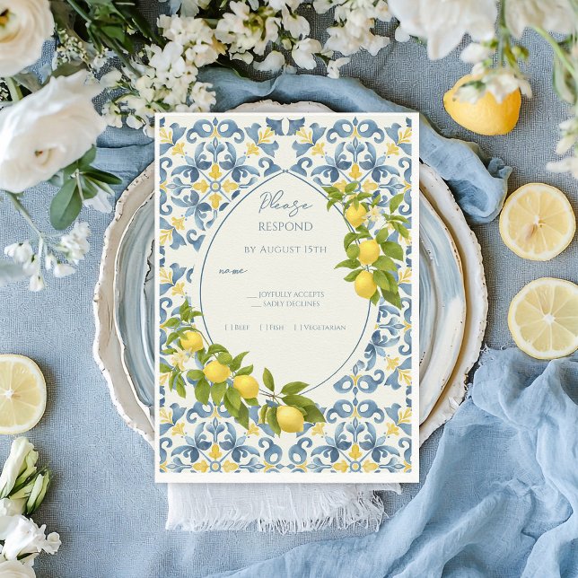 Italienisch Blue Tile Lemon Wedding RSVP Karte (Von Creator hochgeladen)