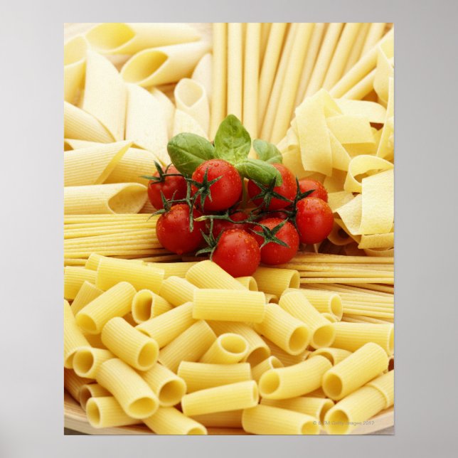 Italienische Küche. Teigwaren und Tomaten. Poster (Vorne)