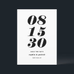 Italienische Typografie in Schwarz und Weiß Save The Date<br><div class="desc">Mit dieser Save the Date-Karte mit fett-Retro-Typografie, die Ihr Hochzeitstermin hervorhebt, verkünden Sie Ihr Hochzeitstag. Mit einem Vintagen Ambiente ist es perfekt für Paare, die etwas Anderes gewollt haben und eine Persönlichkeit haben. Dieses individuell gestaltbare Save the Date ist für jedes Hochzeitsthema geeignet. Ob Sie eine moderne, minimalistische oder zeitgenössische...</div>