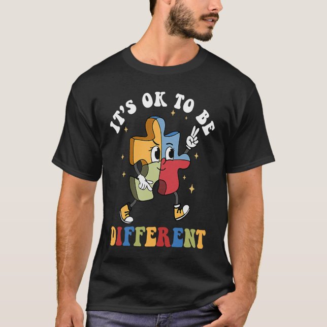 It's Ok To Be Different Autism Awareness Puzzle Pi T-Shirt (Vorderseite)
