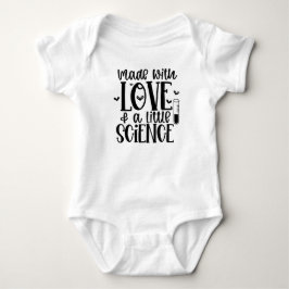 IVF Baby "made with Liebe & science" Baby Strampler