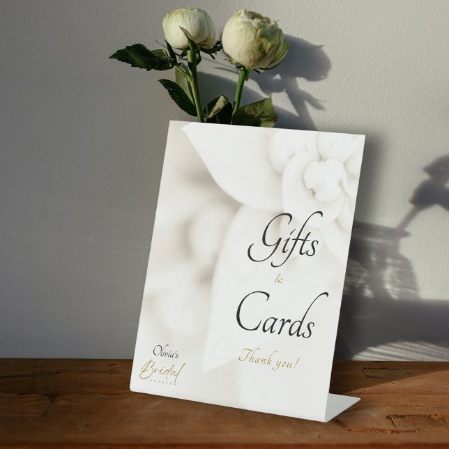 Ivory Bloom Gold Script Brautparty gibt Karten Sockelschild (Von Creator hochgeladen)