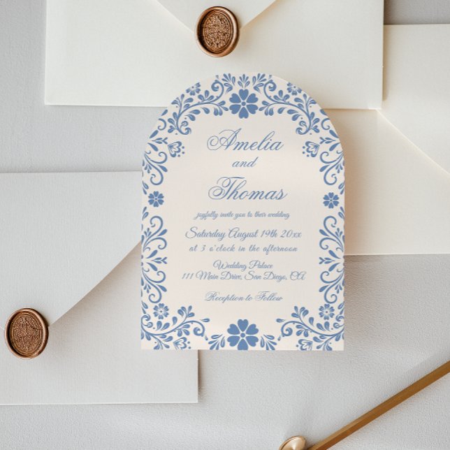 Ivory Powder Blue Whimsical Wedding Invitation Einladung (Von Creator hochgeladen)