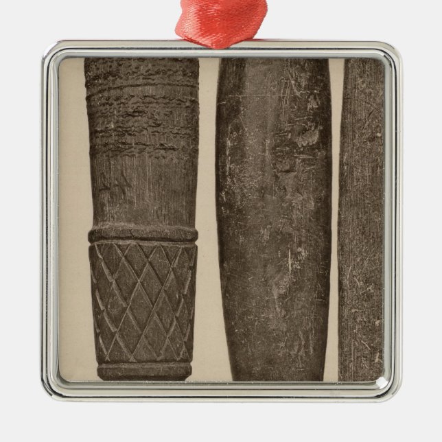 IX Steinrohre, so Calif Silbernes Ornament (Vorne)