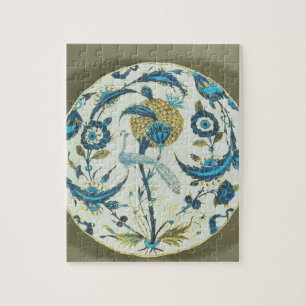 Iznik Teller, der mit einem Pfau gemalt wurde,