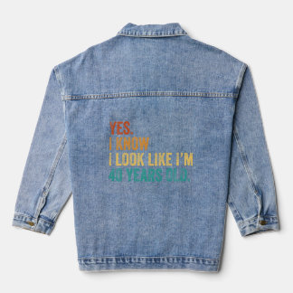 Ja, ich weiß, ich sehe aus, als wäre ich 40 Jahre  Jeansjacke