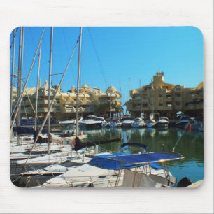 Jacht in Benalmadena, Spanien Mousepad
