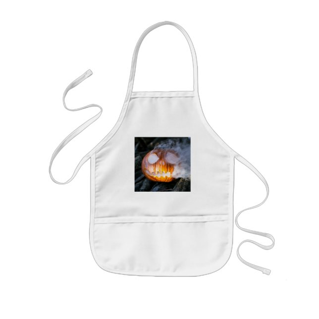 Jack-o-Lantern Halloween Pumpkin Head on Fire  Kinderschürze (Vorne)
