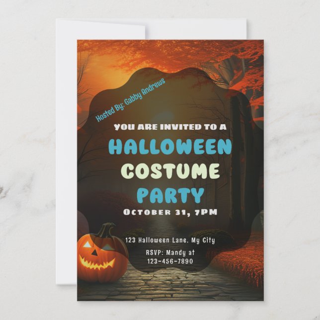 Jack-O'-Laterne auf Herbstwaldweg Halloween Einladung (Vorderseite)