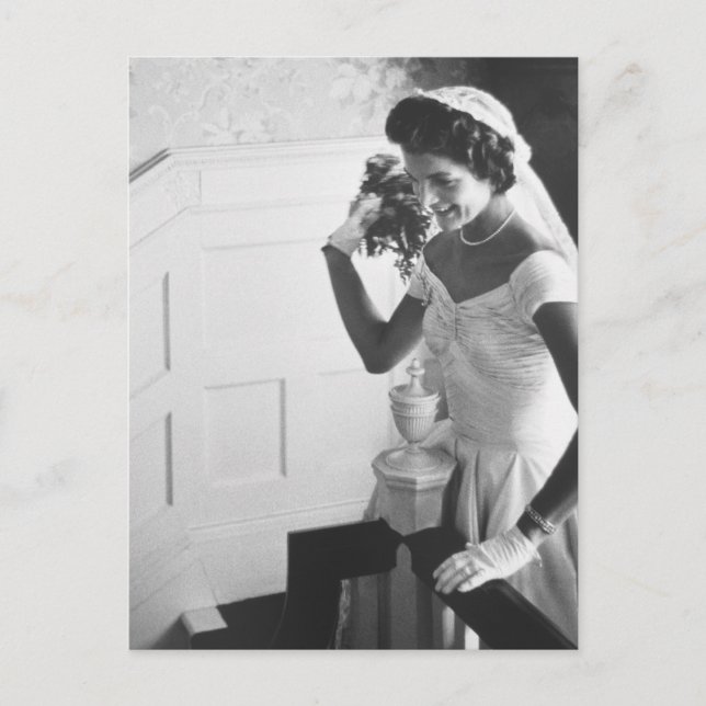 Jackie Kennedy, 1953 Postkarte (Vorderseite)