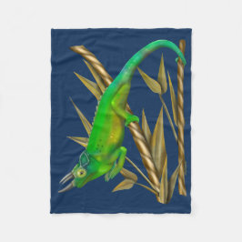 Jackson’s chameleon hanging out in the bamboo fleecedecke