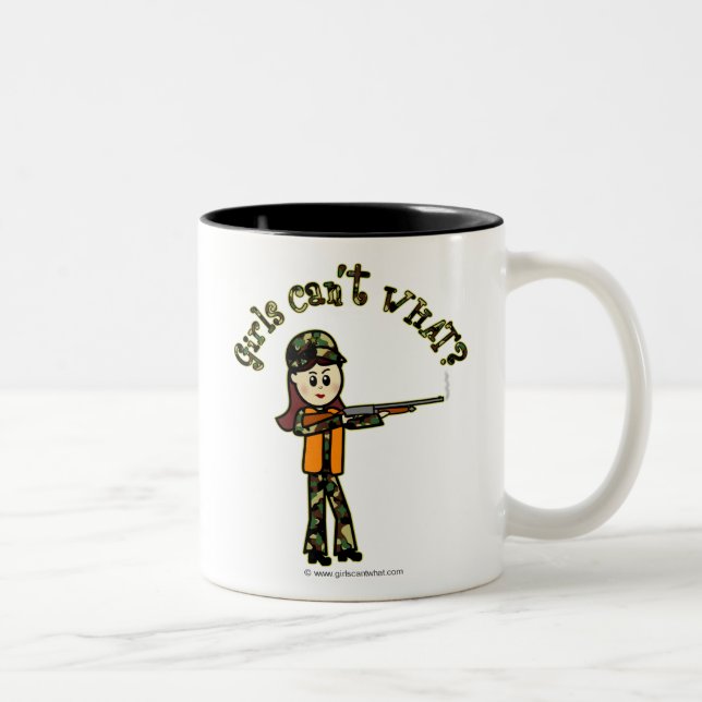 Jagd auf leichte Mädchen Zweifarbige Tasse (Rechts)