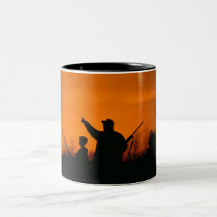 Jagen mit Papa Zweifarbige Tasse