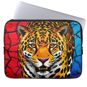 Jaguar auf rissigem Erdboden Hintergrund Laptopschutzhülle