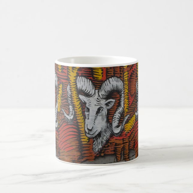 Jahr der Ziegenschaf-Graffiti Kaffeetasse (Mittel)