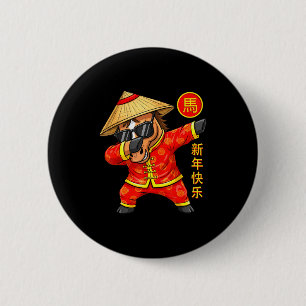 Jahr des Pferdes Dabbing Chinesisches Neujahr 2026 Button