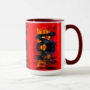 Jahr des Schlangen-Schwarz-Schlangen-Chinesischen Tasse