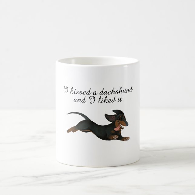 J'ai embrassé un Dachshund et j'ai aimé ça Mug (Centre)