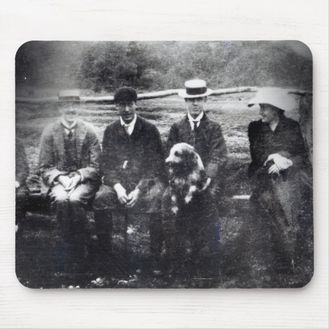 James und Lytton Strachey mit Thoby, Adrian Mousepad (Vorne)