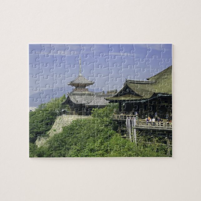 Japan, Kyoto, der Blick aus dem Kiyomizu-Tempel (Horizontal)