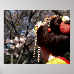 Japan, Kyoto. Hinteransicht nahe von geisha's Poster