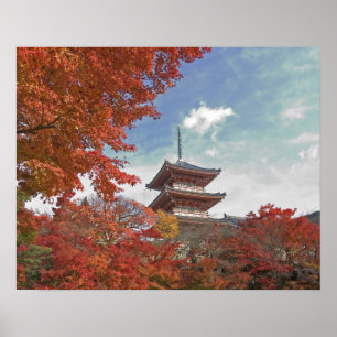 Japan, Kyoto, Pagode in Herbstfarben Poster