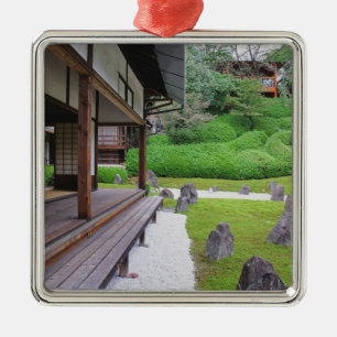 Japan, Kyoto. Steingarten in Stille Ornament Aus Metall