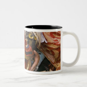 Japan, Präfektur Gifu, Takayama (alias Zweifarbige Tasse