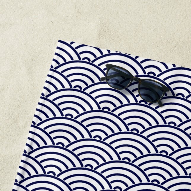 Japaner Koinobori Fisch-Skala in Delft-Blau Strandtuch (Beispiel)