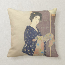 Japanese Beauty in Summer Kimono Kissen