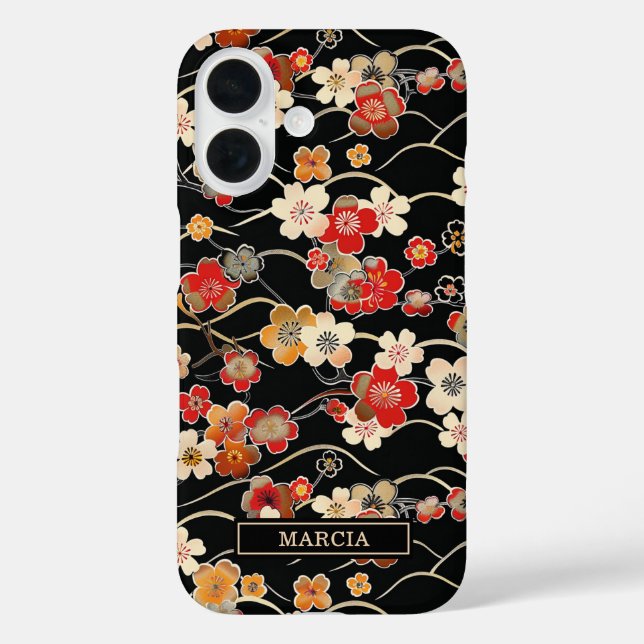 Japanese Black Floral Pattern Monogrammed iPhone 16 Hülle (Rückseite)