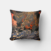 JAPANESE DRAGON W/ CLOUD PATTERN Throw Kissen
