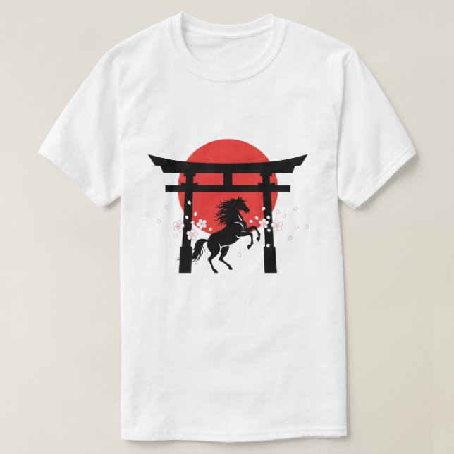 Japanese Sunrise Torii & Horse Silhouette Art T-Shirt (Design vorne)