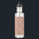 Japanisch Seigaiha Wave Rust Terracotta Edelstahlflasche<br><div class="desc">Japanische Seigaiha Wave - Schwarz und Weiß - Muster - Rost,  Erdtönen,  Terrakotta.</div>