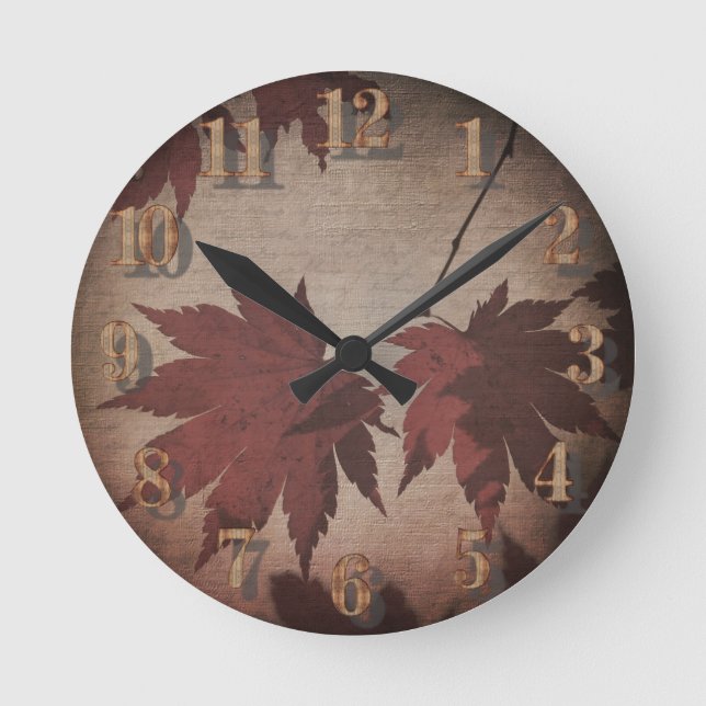 Japanische Ahornbaum-Blätter und Skriptfall Runde Wanduhr (Vorderseite)