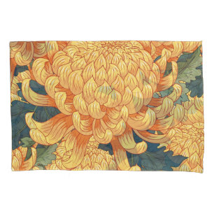 Japanische Chrysanthemen: gelbes Blumenmuster. Kissenbezug