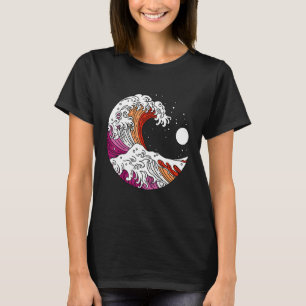Japanische Flagge mit großer Welle Lesben und Stol T-Shirt